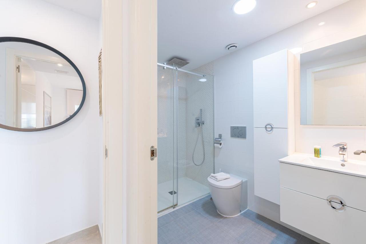 Myflats Luxury Ocean Side Apartment Arenales del Sol Ngoại thất bức ảnh