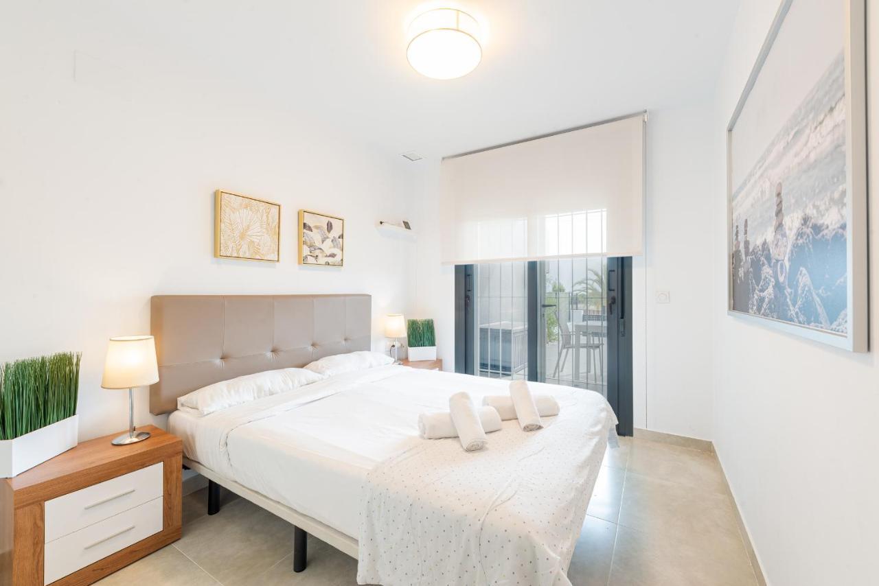Myflats Luxury Ocean Side Apartment Arenales del Sol Ngoại thất bức ảnh