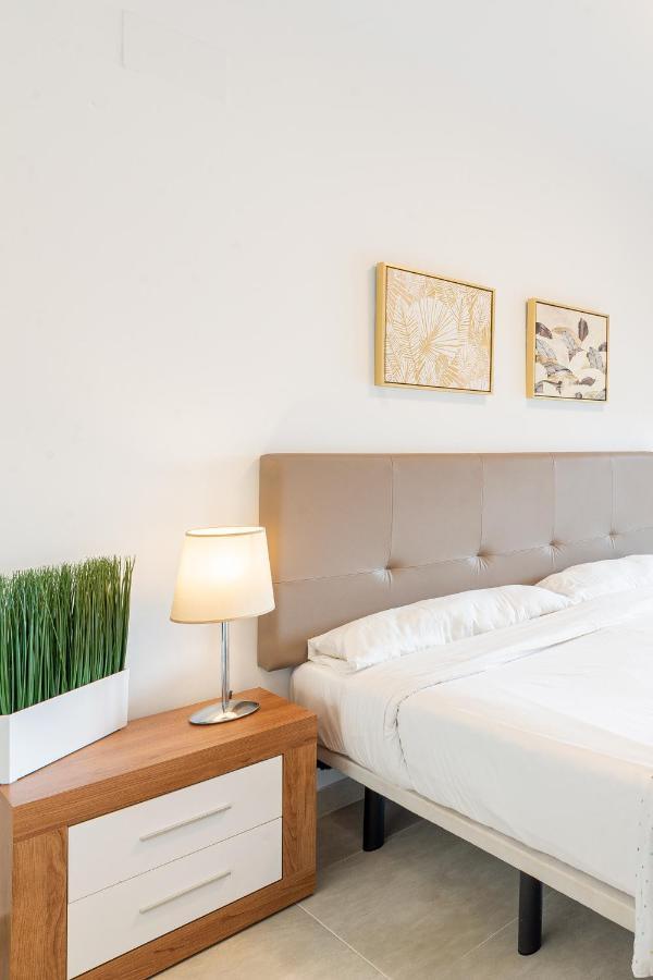 Myflats Luxury Ocean Side Apartment Arenales del Sol Ngoại thất bức ảnh